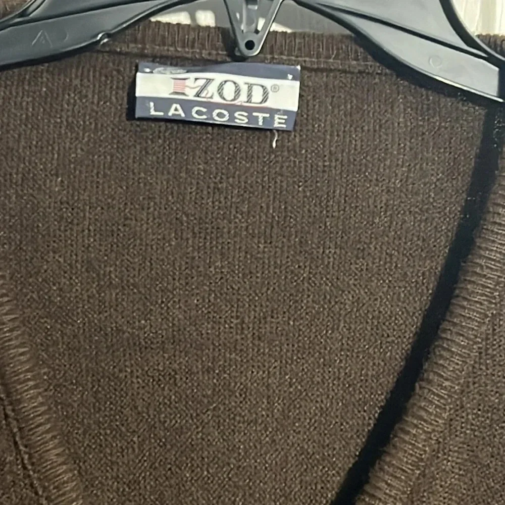 Mens Izod Lacoste Vintage Brown Pullover V-Neck Sweater - Size 2XL (PTP 25”)